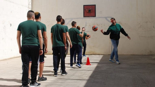 Στο One Team ο Αλβέρτης