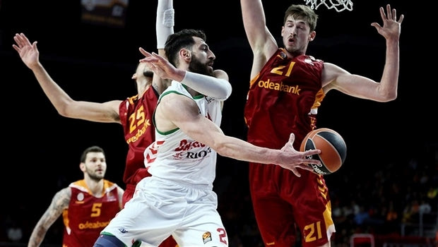 Εντυπωσιακή η Μπασκόνια, 80-103 στην Πόλη την Γαλατά