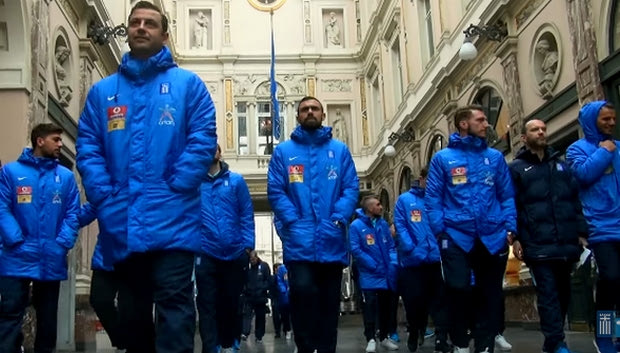 Η βόλτα των διεθνών στην Γκραντ Πλας