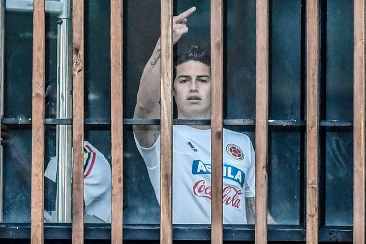 Το “δάχτυλο” του Χάμες στους δημοσιογράφους