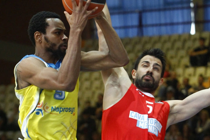 Παρελθόν από το Λαύριο ο Πάντερ