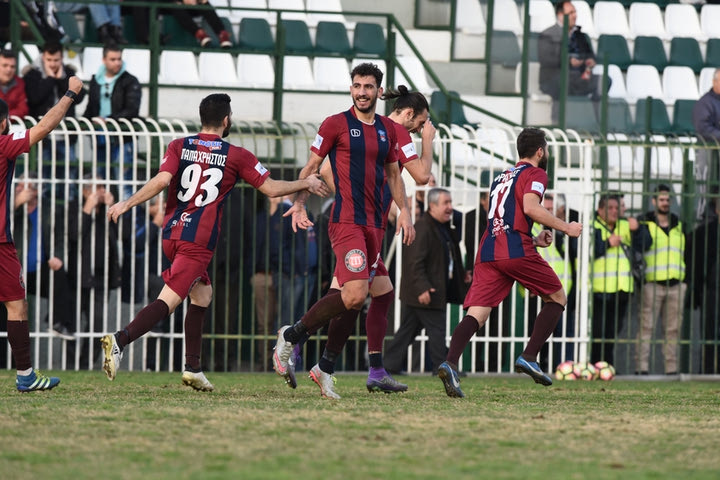 Παίκτης της Σπάρτης “σώριασε” στο έδαφος τον προπονητή του