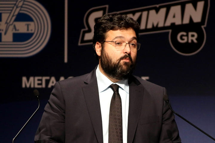 Βασιλειάδης: “Πρωταθλήτριες στην καρδιά μας”