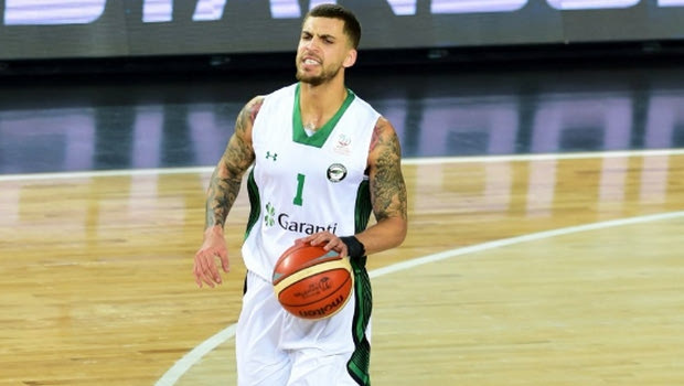 Δύσκολη νίκη για Νταρουσάφακα επί του Όγκαστ