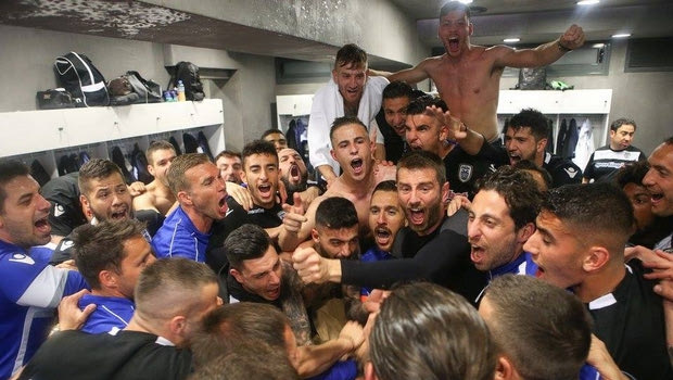 Οι πανηγυρισμοί στα αποδυτήρια του ΠΑΟΚ