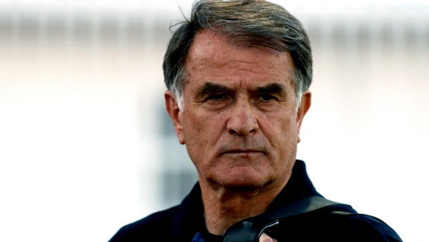 Μπάγεβιτς: “Γίγαντας του ελληνικού ποδοσφαίρου ο Ολυμπιακός”
