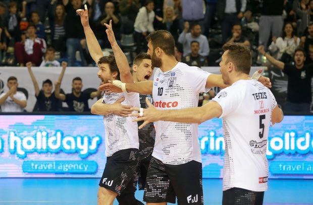 Με καρδιά πρωταθλητή ο ΠΑΟΚ, 3-0 τον Παναθηναϊκό