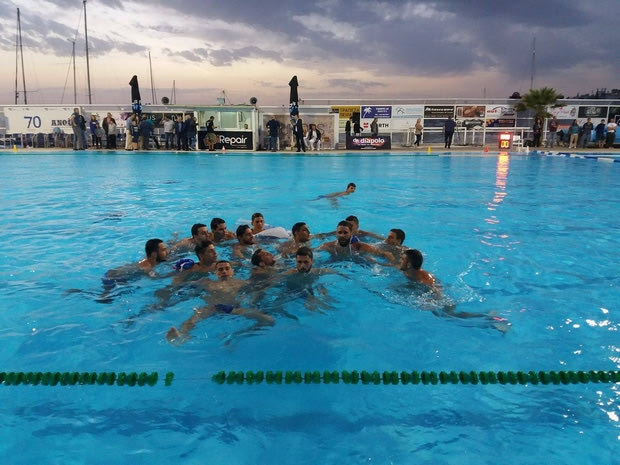 Πρωταθλήτρια στους Νέους άνδρες η Γλυφάδα