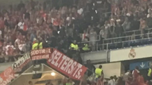 Διαμαρτυρία στην UEFA για την επίθεση αστυνομικών στους φιλάθλους της Μπάγερν
