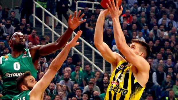 Εσπασαν τα κοντέρ Μπογκντάνοβιτς και Ούντο στο ΟΑΚΑ