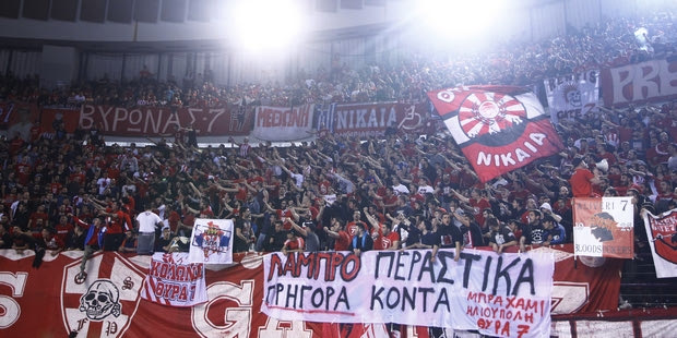 Το σόου του κόσμου του Ολυμπιακού στο Game 1 με την Αναντολού Εφές!