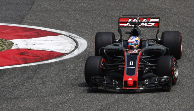 Χάνουν από 5 θέσεις οι Grosjean και Palmer