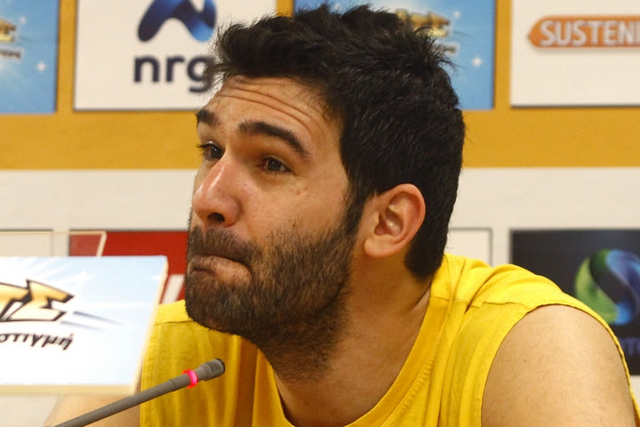 Το “respect” του Μαυροειδή στον Φώτση