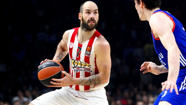 Ο Σπανούλης “εκτελεί” την Εφές στα playoffs με 48.4% στα τρίποντα