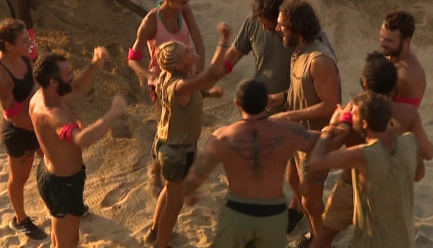 Survivor: Η Λάουρα “γλύκανε” τους Διάσημους, o Σπαλιάρας πήγε στους Μαχητές