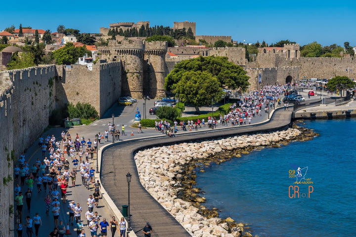 “Ο Μαραθώνιος της Ρόδου συνδέει τον αθλητισμό με τον τουρισμό”