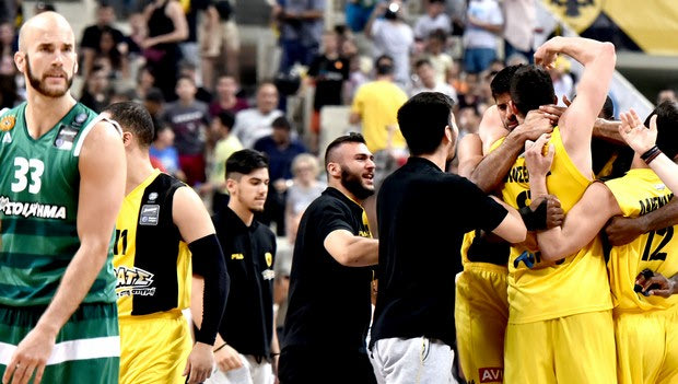 Η ΑΕΚ χτυπά την πόρτα της elite του ελληνικού μπάσκετ
