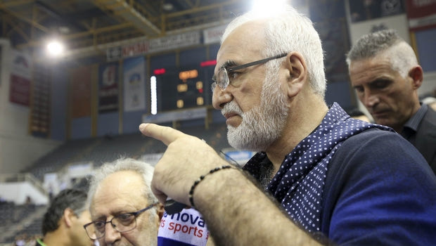 Σαββίδης: “Υπάρχει σύστημα υπέρ Ολυμπιακού και Παναθηναϊκού”