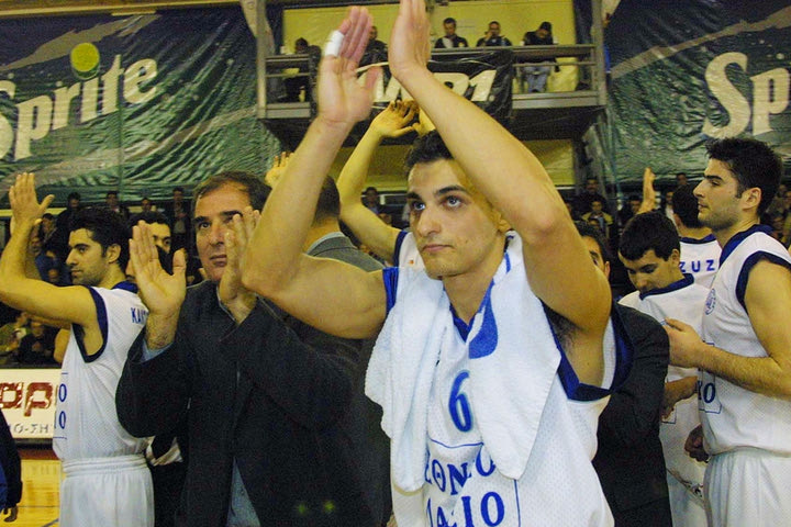 Ο Χαρίσης επιστρέφει στη Βιτόρια