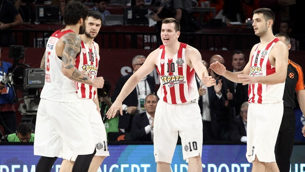 Παπανικολάου και Παπαπέτρου στο FanZone της Κωνσταντινούπολης