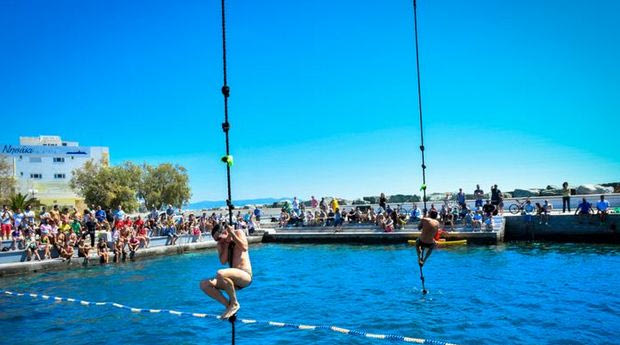 Στο 2ο Syros Triathlon αναβιώνει η κολύμβηση μετ’ εμποδίων
