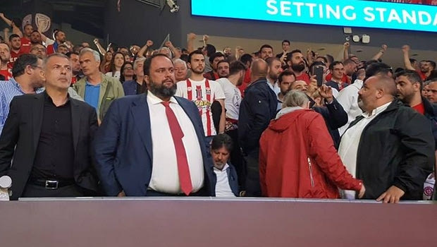 Στο πλευρό του μπασκετικού Ολυμπιακού ο Βαγγέλης Μαρινάκης