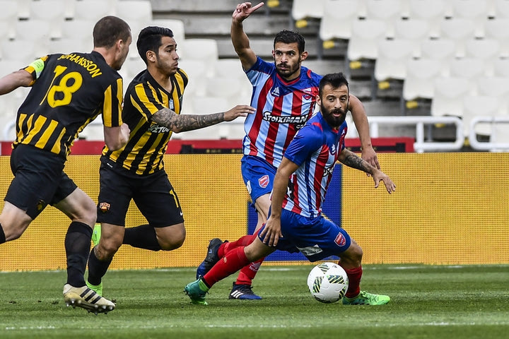 Κόρμπος: “Φεύγει ο γιος μου από τον Πανιώνιο”