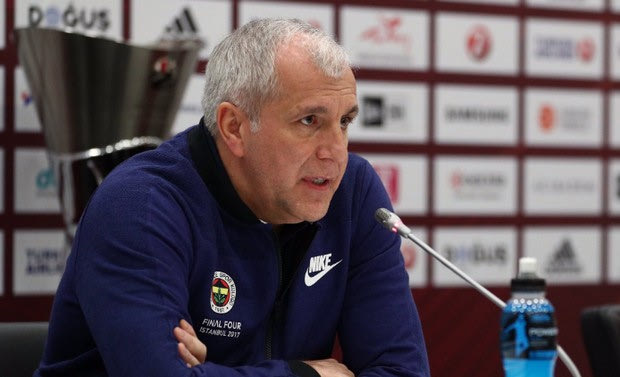 Ομπράντοβιτς: “Σεβαστείτε τον Ολυμπιακό και τους οπαδούς του”