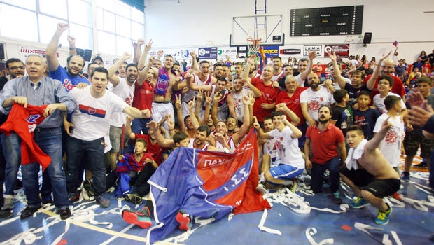 Ξέφρενοι πανηγυρισμοί στο “Αρτάκης”