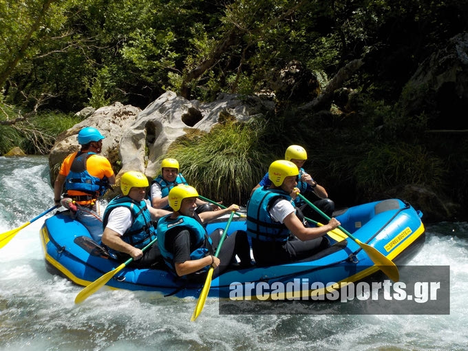 Μπάκος και Μποροβήλος για rafting στον Λούσιο