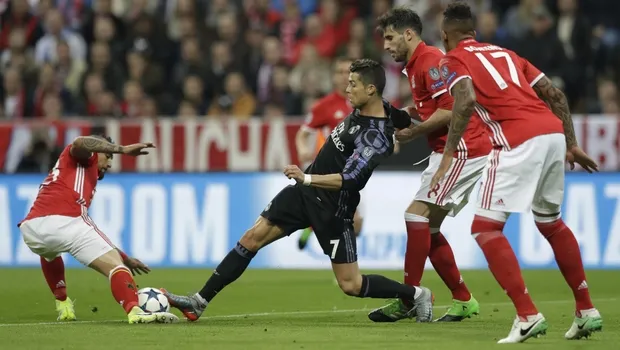 Βιδάλ: “Ο Κριστιάνο είναι εξυπνάκιας, δεν υπάρχει για μένα”