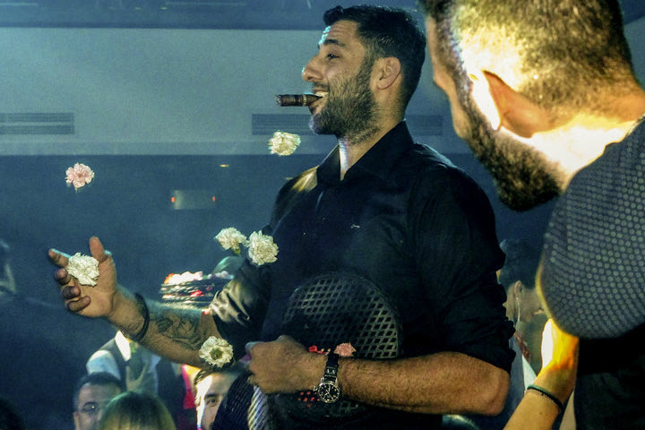 Ξεσπάθωσε ο Μπουρούσης στα μπουζούκια
