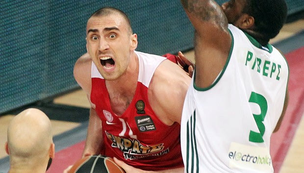Η κριτική των παικτών του Ολυμπιακού στον τέταρτο τελικό