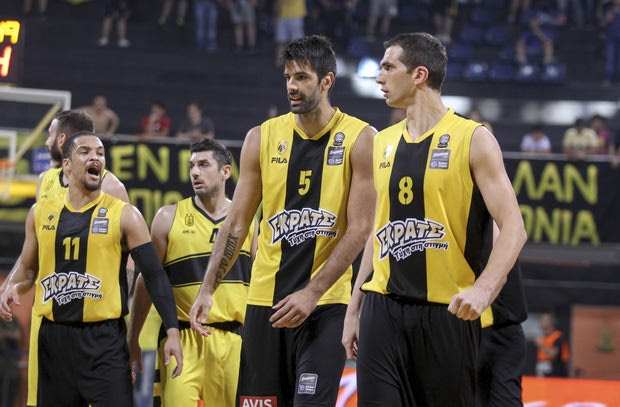Φαλέκας: “Να παίξουμε την άμυνα των δευτέρων ημιχρόνων”