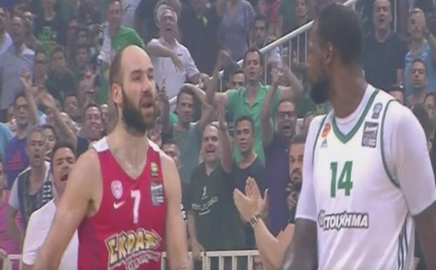 VIDEO: Η στιγμή της έντασης ανάμεσα σε Γκιστ και Σπανούλη