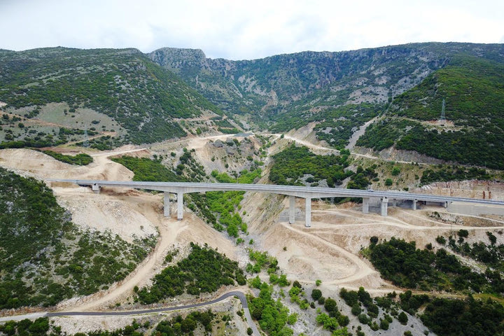 Κάντε ένα ολοκληρωμένο ταξίδι Αντίρριο – Ιωάννινα
