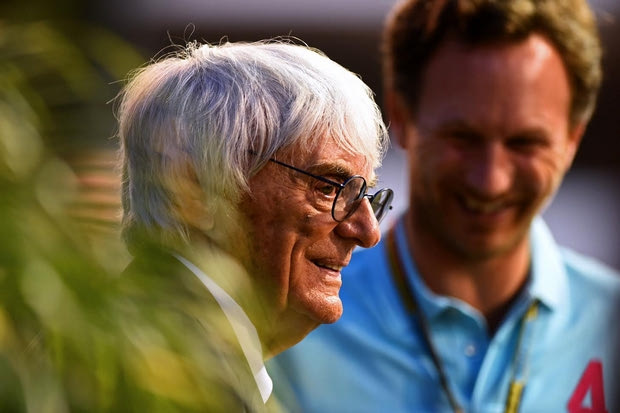 O Ecclestone ρίχνει την ευθύνη στον Hamilton