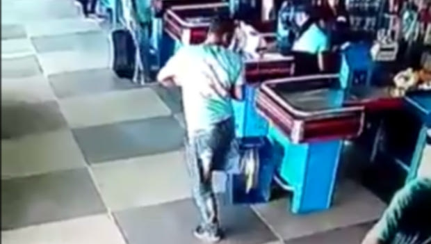 Έκανε τον Πελέ σε… super market