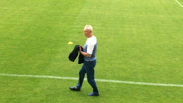 Με ελικόπτερο στο γήπεδο ο πρόεδρος της Καρπάτι!