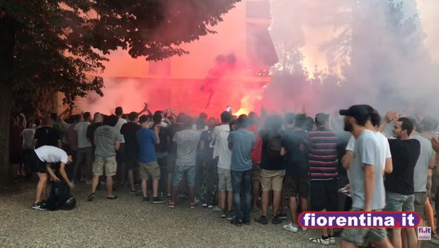 Οπαδοί της Φιορεντίνα πήγαν στο σπίτι του Μπόρχα Βαλέρο και του ζήτησαν να μείνει
