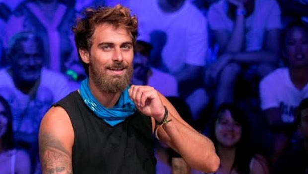 Όταν ο Μάριος του Survivor οργάνωνε την κερκίδα του ΑΠΟΕΛ!