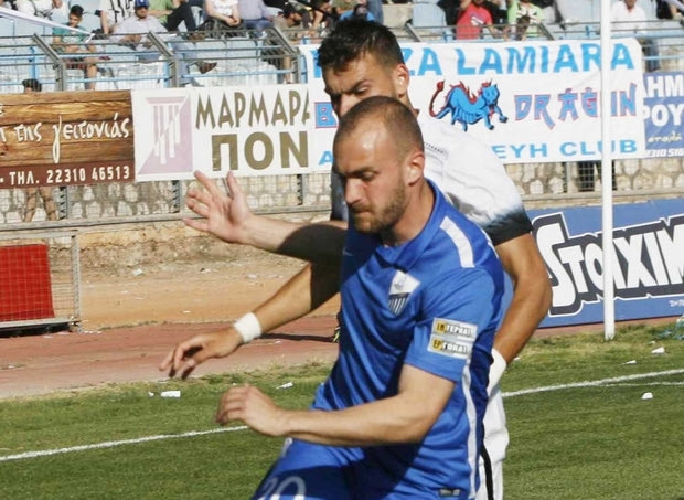 Έφυγαν από τη Λαμία Ματσούκας, Χριστοφιλέας