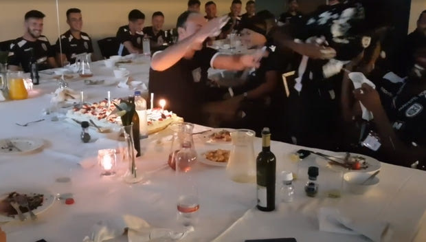 Το ‘ριξαν στον τουρτοπόλεμο στον ΠΑΟΚ!