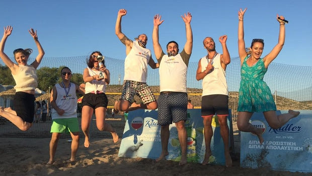 Η 24MEDIA κατέκτησε το τρόπαιο στο 1ο Beach Volley Media House Tournament by Amstel Radler