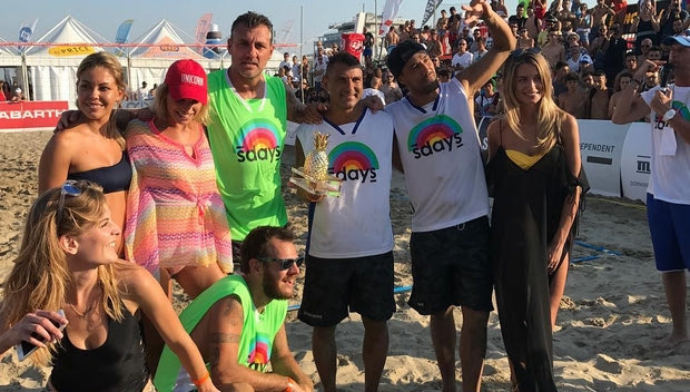 Ο Βιέρι διοργάνωσε τουρνουά ποδοβόλεϊ μόνο με… μοντέλα