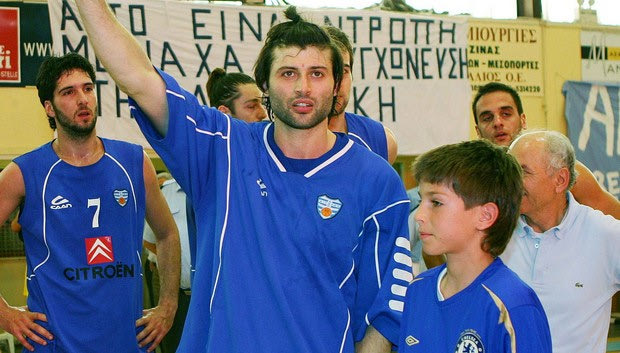 Το Αιγάλεω γιορτάζει, επέστρεψε μετά από οκτώ χρόνια ο Καλλινικίδης!