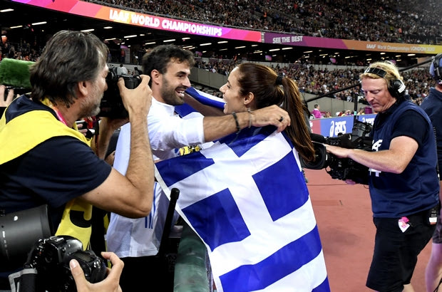 Το “ευχαριστώ” της Στεφανίδη και η υπερηφάνεια του Κρίερ
