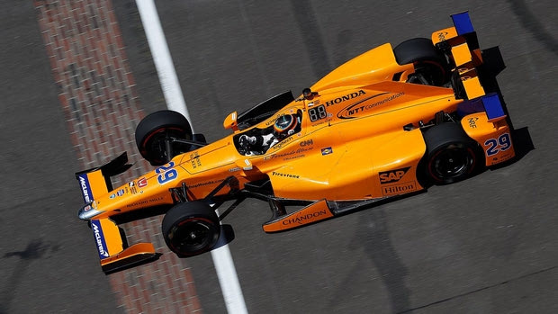 Σκέφτεται τα IndyCar η McLaren
