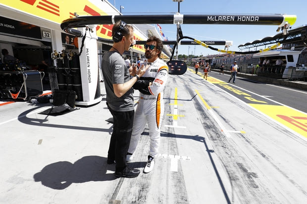 Θα αργήσει η απόφαση του Alonso!