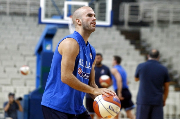 Καλάθης: “Στόχος μας είναι το μετάλλιο”